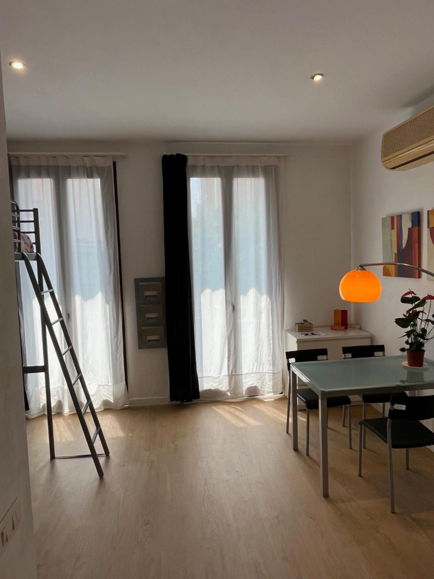 Studio By Sants Market Barcelona Exterior foto